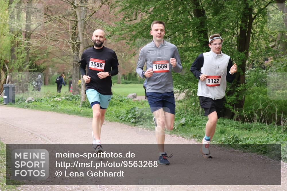 19.04.2026 - Hammer Lauf Lena Gebhardt http://msf.ph/oto/9563268 19.04.2026 10:06:59 Laufen 1558, 1559, 1122 meine-sportfotos.de