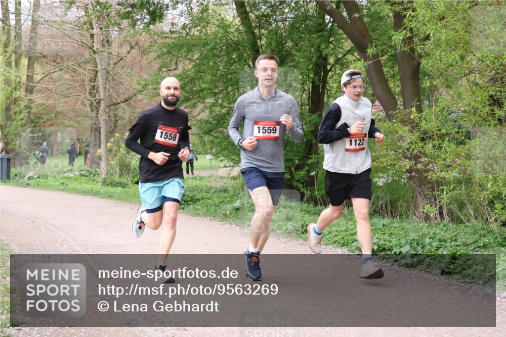 19.04.2026 - Hammer Lauf Lena Gebhardt http://msf.ph/oto/9563269 19.04.2026 10:06:59 Laufen 1558, 16, 1559, 1122 meine-sportfotos.de