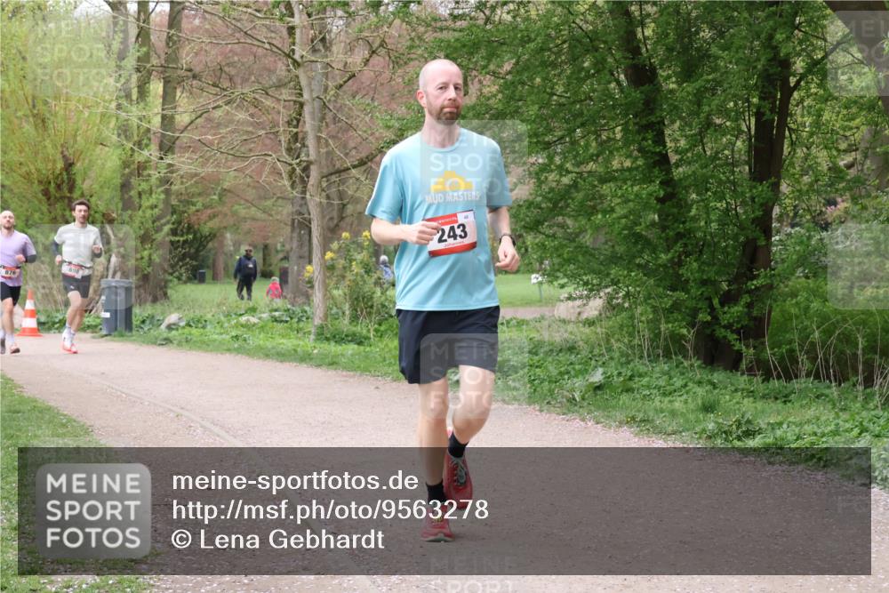 19.04.2026 - Hammer Lauf Lena Gebhardt http://msf.ph/oto/9563278 19.04.2026 10:07:08 Laufen 876, 898, 243 meine-sportfotos.de