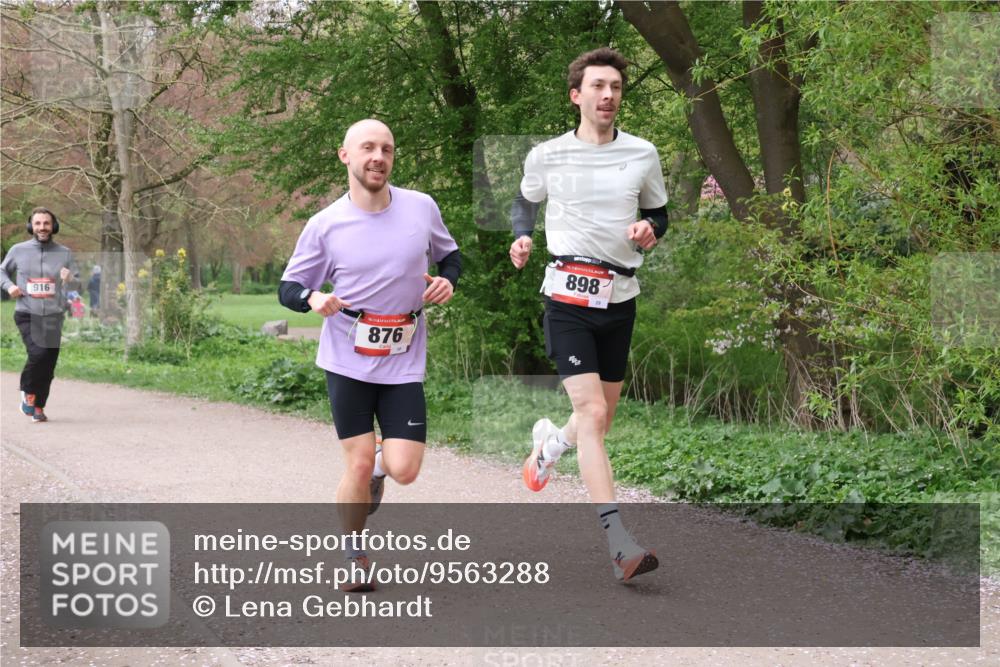 19.04.2026 - Hammer Lauf Lena Gebhardt http://msf.ph/oto/9563288 19.04.2026 10:07:12 Laufen 916, 16, 876, 898, 29 meine-sportfotos.de