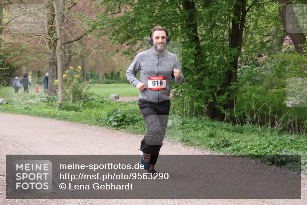 19.04.2026 - Hammer Lauf Lena Gebhardt http://msf.ph/oto/9563290 19.04.2026 10:07:14 Laufen 16, 916 meine-sportfotos.de