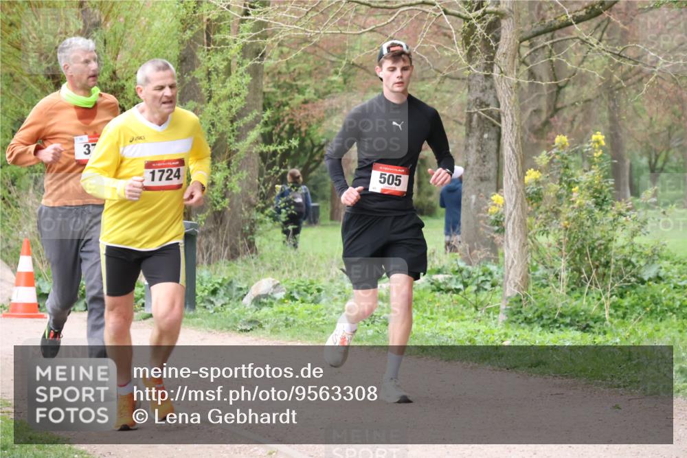 19.04.2026 - Hammer Lauf Lena Gebhardt http://msf.ph/oto/9563308 19.04.2026 10:07:34 Laufen 98, 37, 1724, 505 meine-sportfotos.de