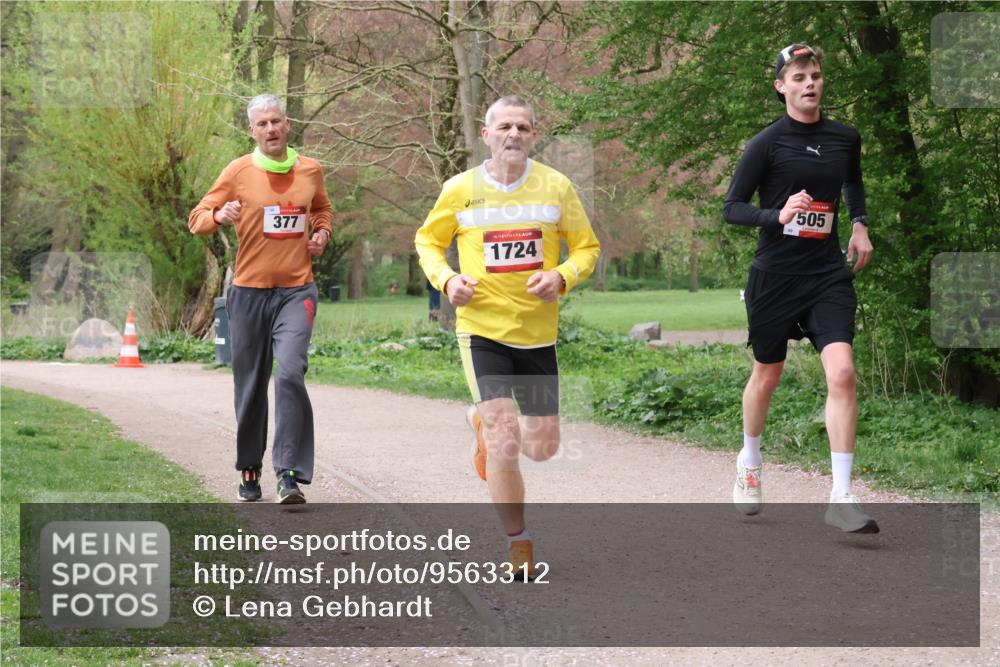 19.04.2026 - Hammer Lauf Lena Gebhardt http://msf.ph/oto/9563312 19.04.2026 10:07:36 Laufen 377, 1724, 505 meine-sportfotos.de
