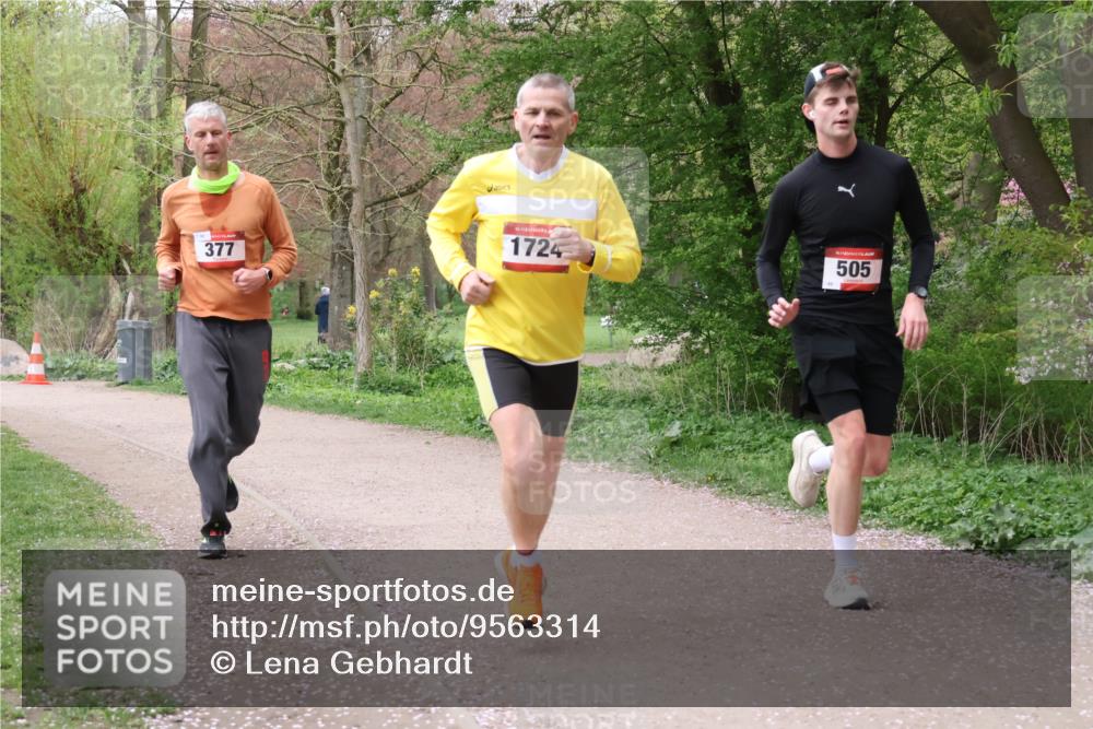 19.04.2026 - Hammer Lauf Lena Gebhardt http://msf.ph/oto/9563314 19.04.2026 10:07:37 Laufen 377, 1724, 16, 505 meine-sportfotos.de
