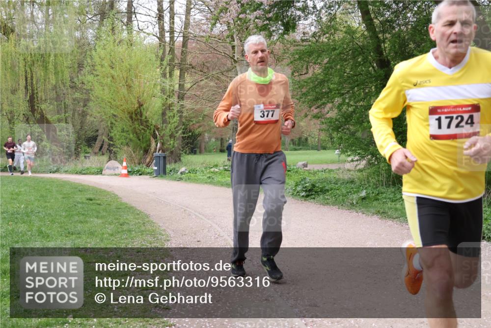 19.04.2026 - Hammer Lauf Lena Gebhardt http://msf.ph/oto/9563316 19.04.2026 10:07:38 Laufen 99, 377, 16, 1724 meine-sportfotos.de