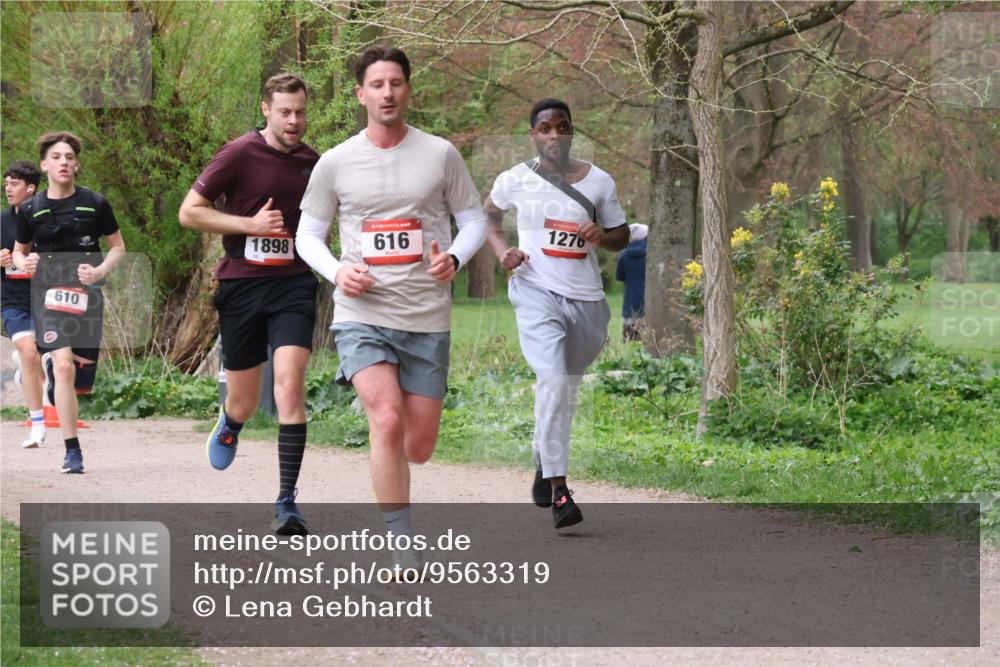19.04.2026 - Hammer Lauf Lena Gebhardt http://msf.ph/oto/9563319 19.04.2026 10:07:44 Laufen 610, 1898, 616, 1276 meine-sportfotos.de