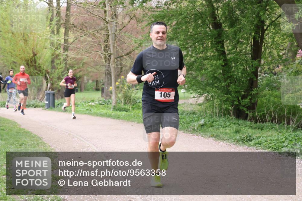 19.04.2026 - Hammer Lauf Lena Gebhardt http://msf.ph/oto/9563358 19.04.2026 10:08:17 Laufen 1240, 222, 16, 105 meine-sportfotos.de