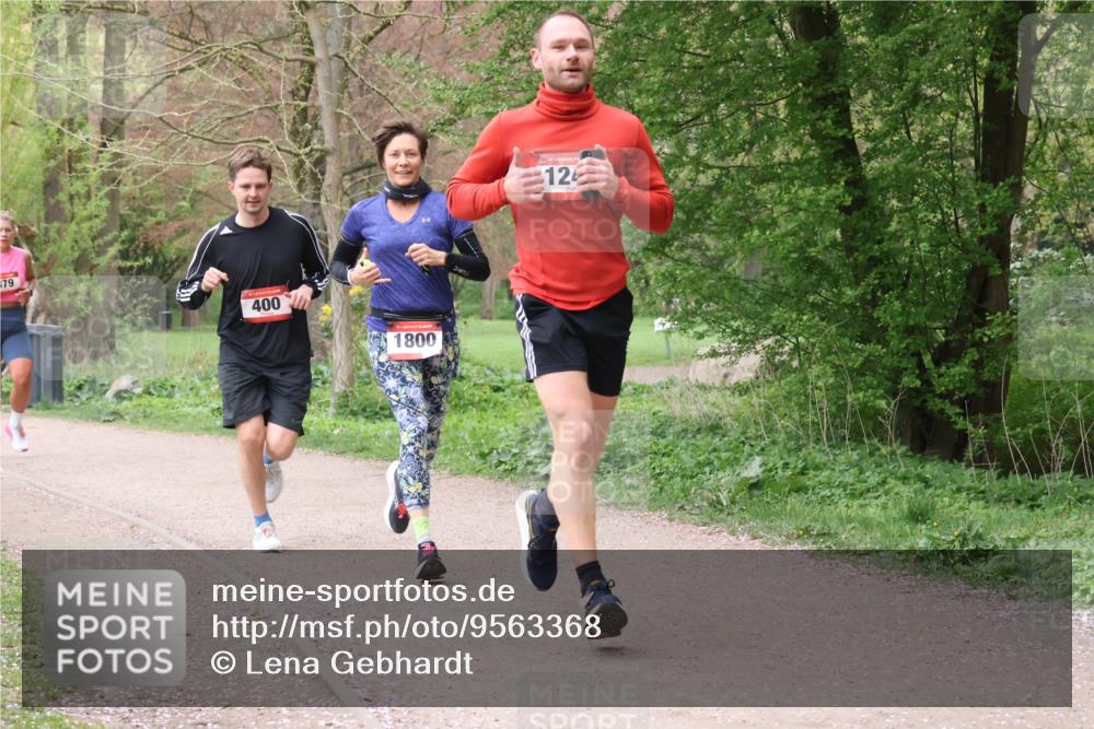 19.04.2026 - Hammer Lauf Lena Gebhardt http://msf.ph/oto/9563368 19.04.2026 10:08:22 Laufen 79, 400, 1800, 12 meine-sportfotos.de