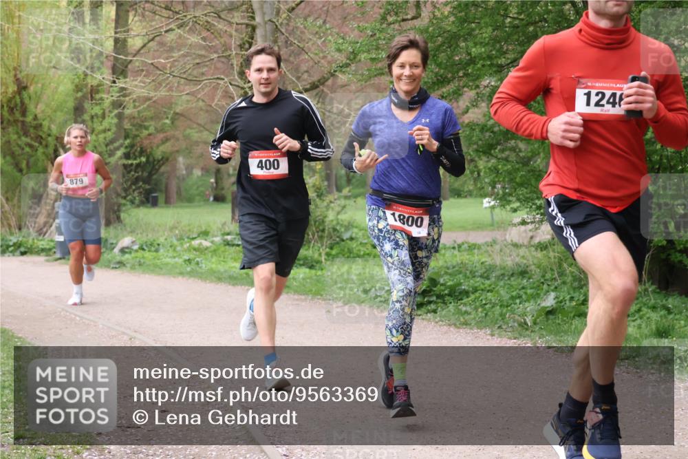 19.04.2026 - Hammer Lauf Lena Gebhardt http://msf.ph/oto/9563369 19.04.2026 10:08:22 Laufen 879, 400, 16, 1800, 16, 124 meine-sportfotos.de