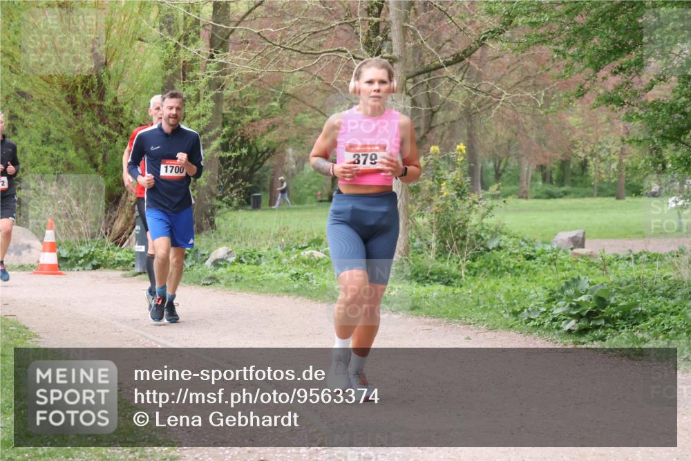 19.04.2026 - Hammer Lauf Lena Gebhardt http://msf.ph/oto/9563374 19.04.2026 10:08:24 Laufen 2, 1700, 379 meine-sportfotos.de