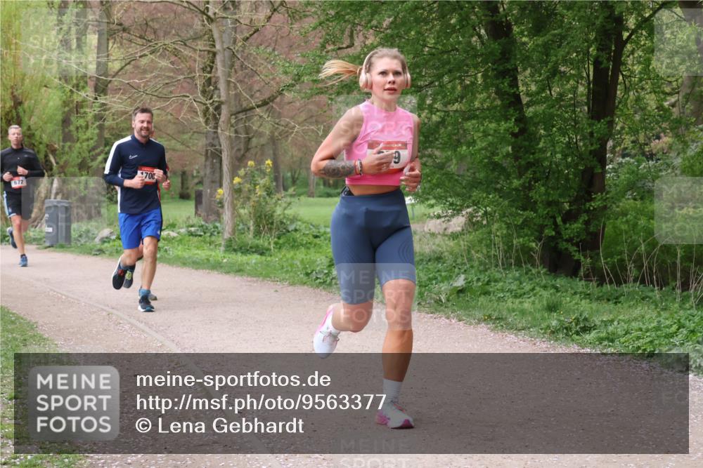 19.04.2026 - Hammer Lauf Lena Gebhardt http://msf.ph/oto/9563377 19.04.2026 10:08:25 Laufen 672, 700, 9 meine-sportfotos.de