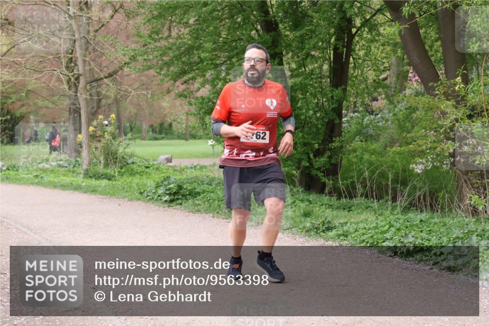 19.04.2026 - Hammer Lauf Lena Gebhardt http://msf.ph/oto/9563398 19.04.2026 10:08:42 Laufen 7, 62 meine-sportfotos.de