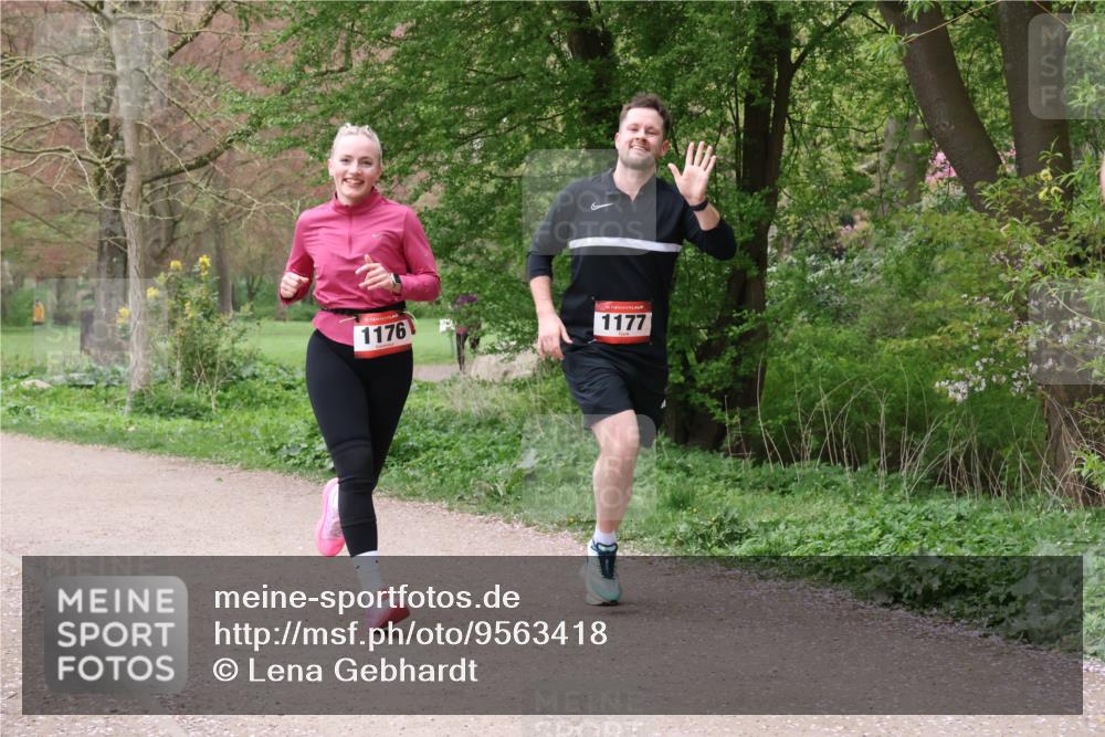 19.04.2026 - Hammer Lauf Lena Gebhardt http://msf.ph/oto/9563418 19.04.2026 10:09:01 Laufen 1176, 1177 meine-sportfotos.de