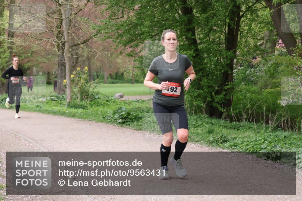 19.04.2026 - Hammer Lauf Lena Gebhardt http://msf.ph/oto/9563431 19.04.2026 10:09:13 Laufen 405, 192 meine-sportfotos.de