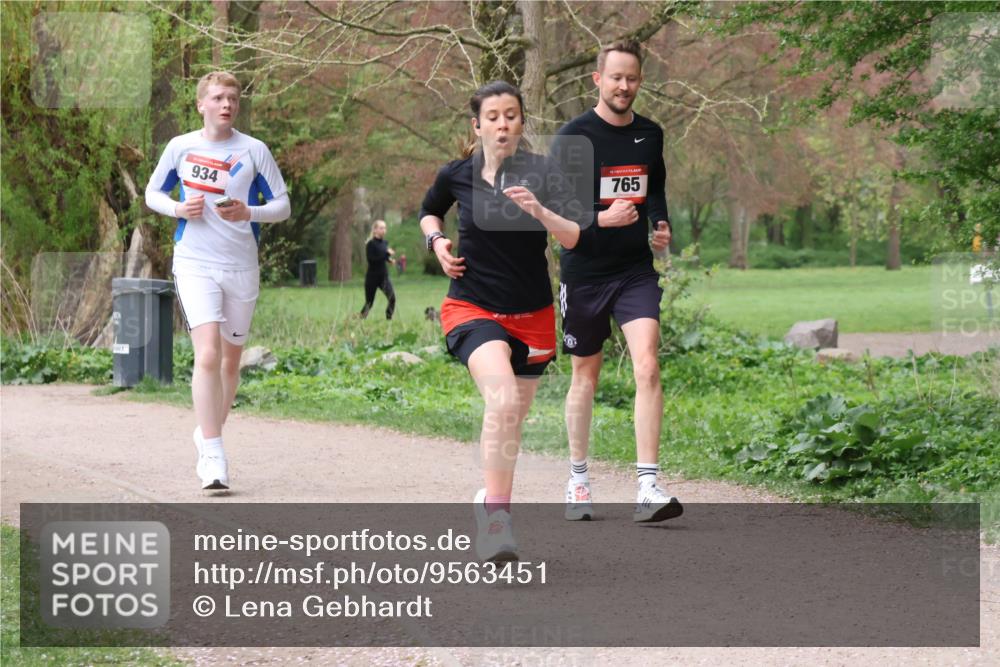 19.04.2026 - Hammer Lauf Lena Gebhardt http://msf.ph/oto/9563451 19.04.2026 10:09:28 Laufen 934, 765 meine-sportfotos.de
