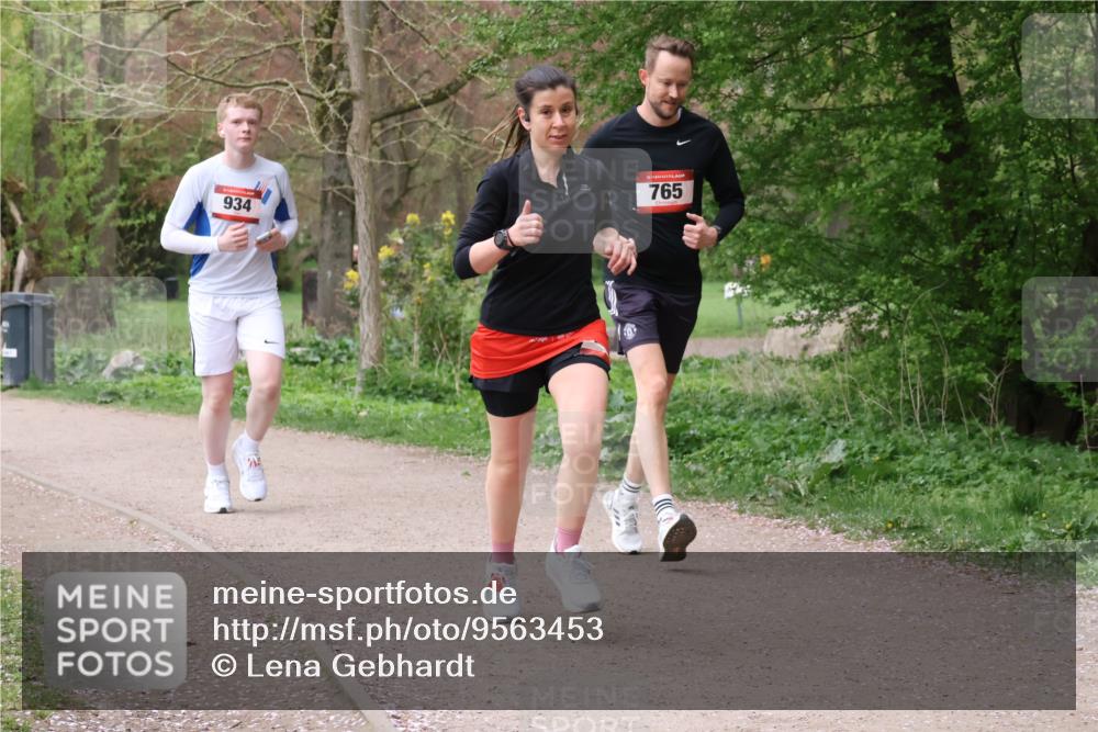 19.04.2026 - Hammer Lauf Lena Gebhardt http://msf.ph/oto/9563453 19.04.2026 10:09:30 Laufen 934, 16, 765 meine-sportfotos.de