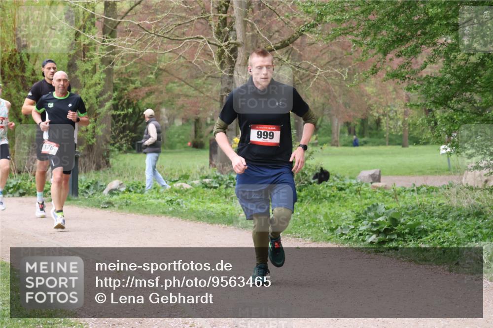 19.04.2026 - Hammer Lauf Lena Gebhardt http://msf.ph/oto/9563465 19.04.2026 10:09:46 Laufen 176, 999 meine-sportfotos.de