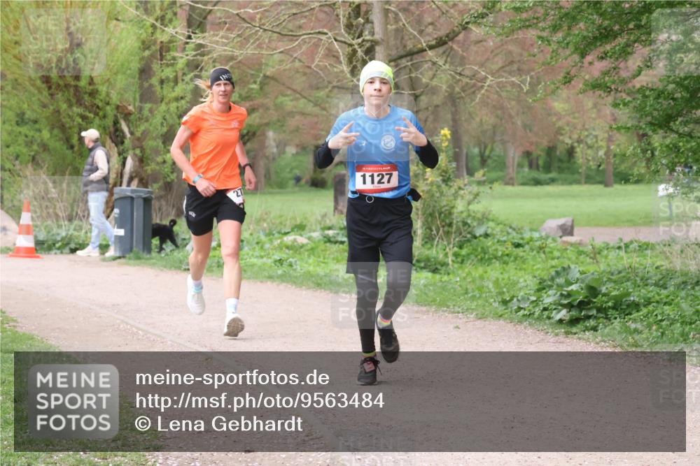 19.04.2026 - Hammer Lauf Lena Gebhardt http://msf.ph/oto/9563484 19.04.2026 10:09:56 Laufen 16, 1127 meine-sportfotos.de