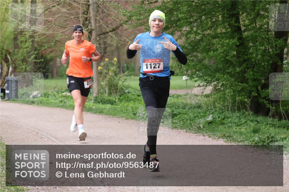 19.04.2026 - Hammer Lauf Lena Gebhardt http://msf.ph/oto/9563487 19.04.2026 10:09:57 Laufen 27, 16, 1127 meine-sportfotos.de