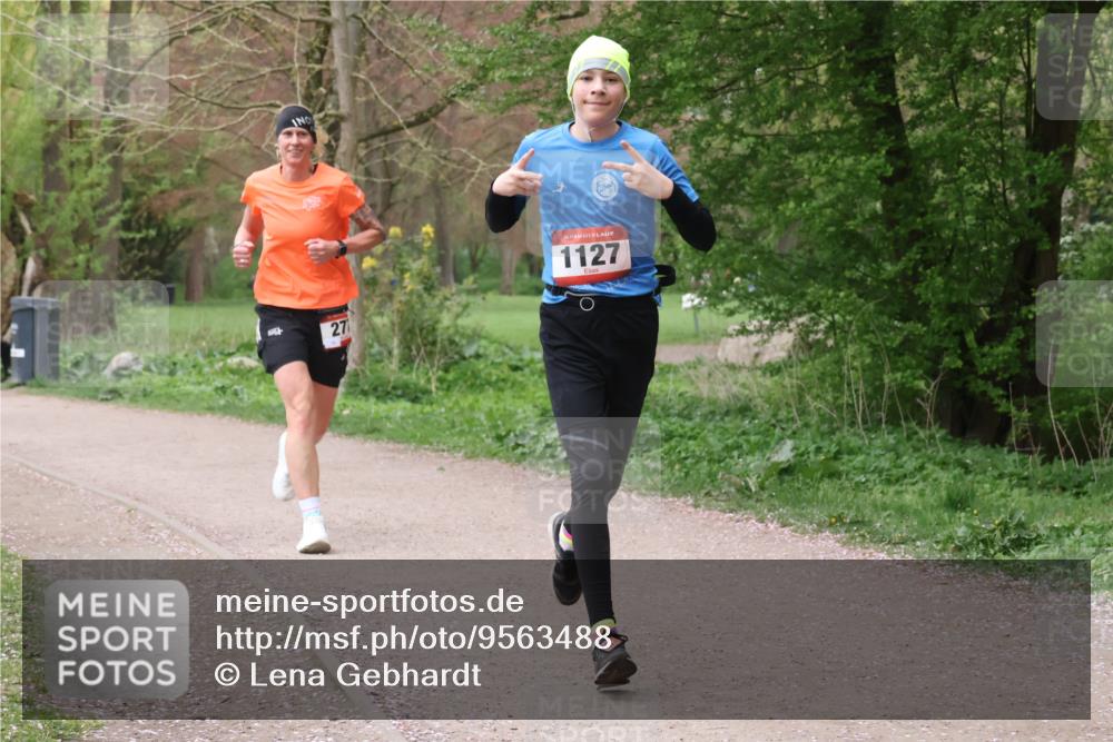 19.04.2026 - Hammer Lauf Lena Gebhardt http://msf.ph/oto/9563488 19.04.2026 10:09:57 Laufen 271, 1127 meine-sportfotos.de