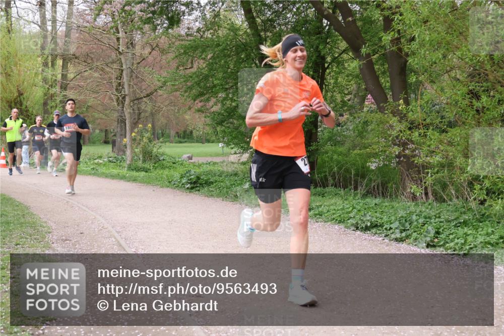 19.04.2026 - Hammer Lauf Lena Gebhardt http://msf.ph/oto/9563493 19.04.2026 10:09:59 Laufen 792, 186 meine-sportfotos.de