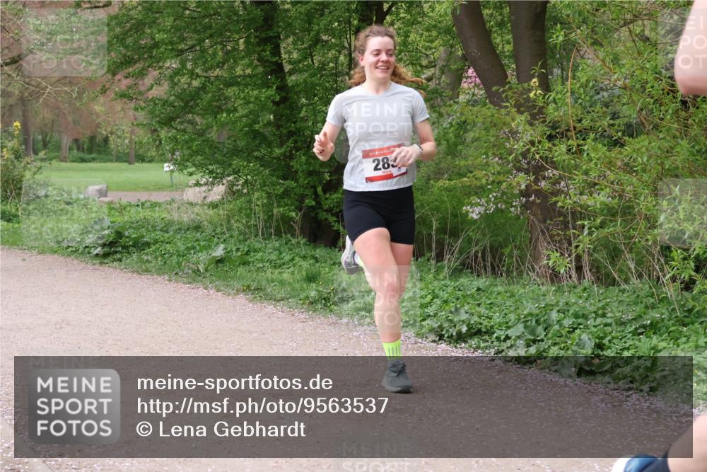 19.04.2026 - Hammer Lauf Lena Gebhardt http://msf.ph/oto/9563537 19.04.2026 10:10:40 Laufen 16, 283 meine-sportfotos.de