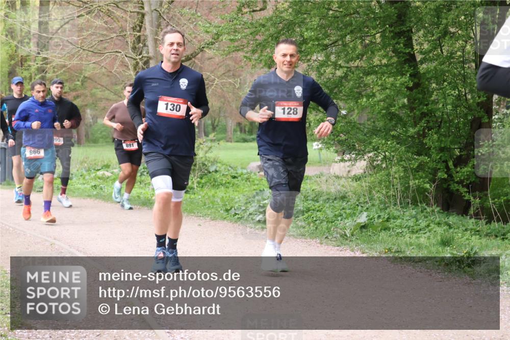 19.04.2026 - Hammer Lauf Lena Gebhardt http://msf.ph/oto/9563556 19.04.2026 10:10:54 Laufen 966, 90, 891, 130, 16, 128 meine-sportfotos.de