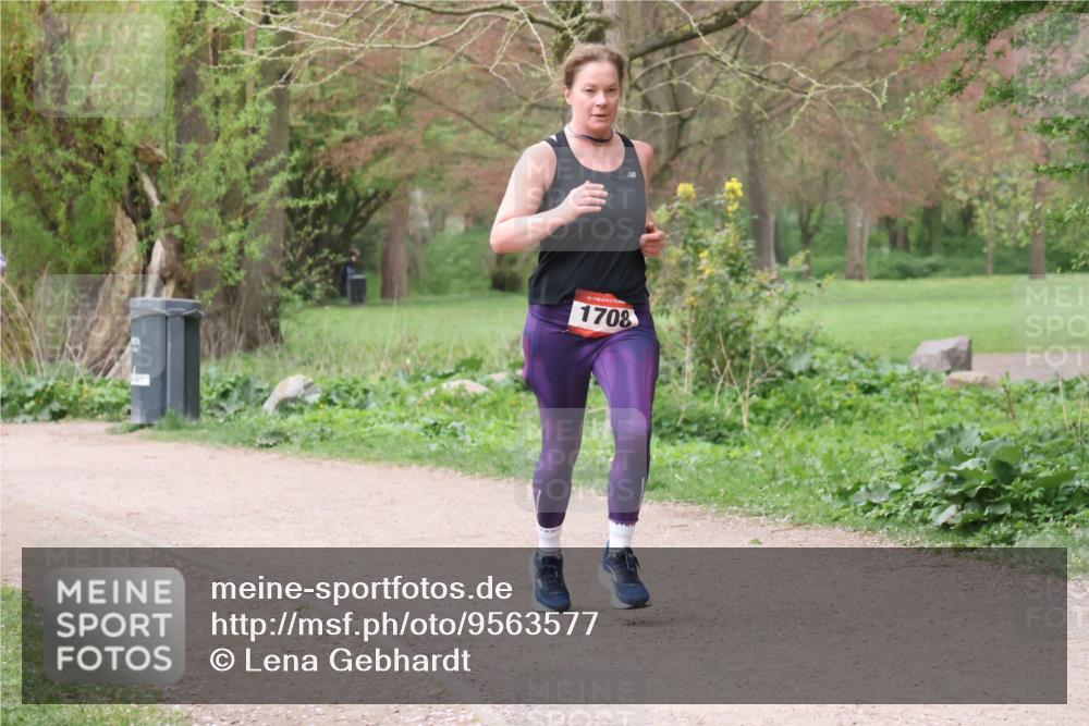 19.04.2026 - Hammer Lauf Lena Gebhardt http://msf.ph/oto/9563577 19.04.2026 10:11:07 Laufen 16, 1708 meine-sportfotos.de