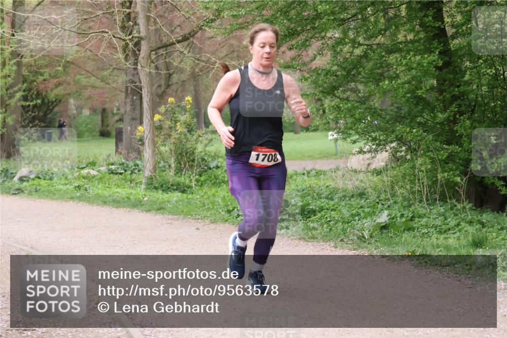 19.04.2026 - Hammer Lauf Lena Gebhardt http://msf.ph/oto/9563578 19.04.2026 10:11:08 Laufen 16, 1708 meine-sportfotos.de