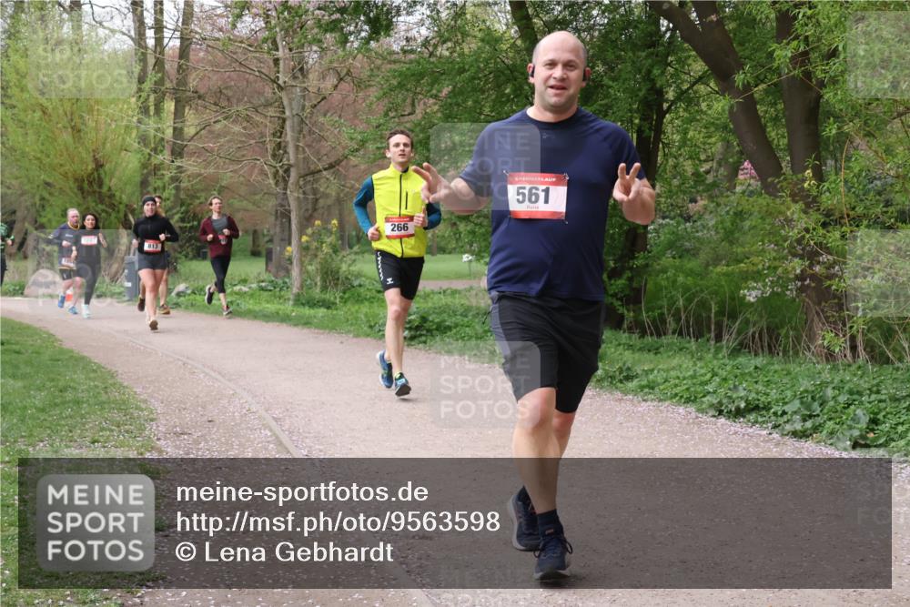 19.04.2026 - Hammer Lauf Lena Gebhardt http://msf.ph/oto/9563598 19.04.2026 10:11:20 Laufen 813, 266, 16, 561 meine-sportfotos.de
