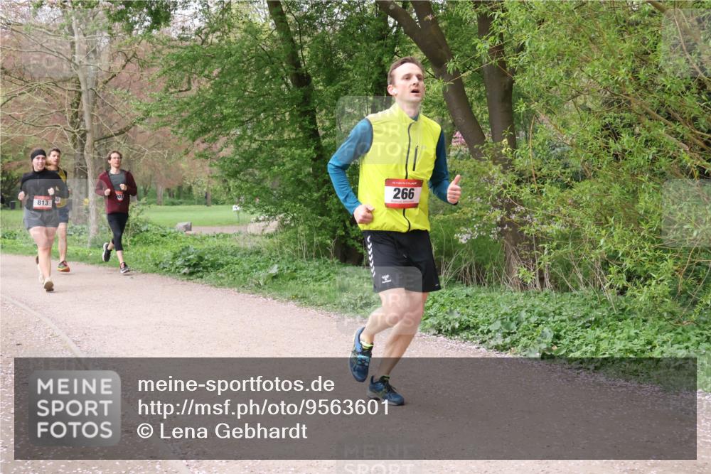 19.04.2026 - Hammer Lauf Lena Gebhardt http://msf.ph/oto/9563601 19.04.2026 10:11:22 Laufen 813, 16, 266 meine-sportfotos.de