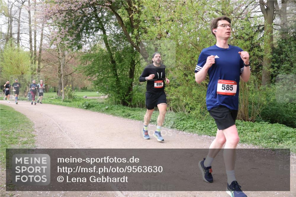 19.04.2026 - Hammer Lauf Lena Gebhardt http://msf.ph/oto/9563630 19.04.2026 10:11:36 Laufen 896, 16, 585 meine-sportfotos.de