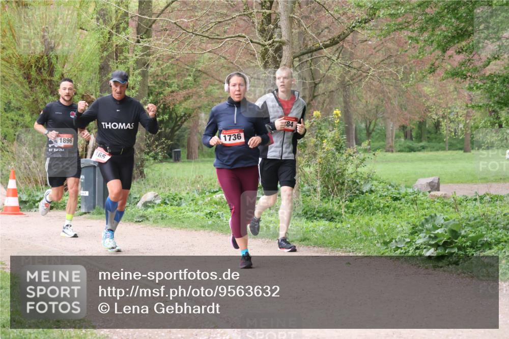 19.04.2026 - Hammer Lauf Lena Gebhardt http://msf.ph/oto/9563632 19.04.2026 10:11:37 Laufen 1736, 1896, 165, 84 meine-sportfotos.de