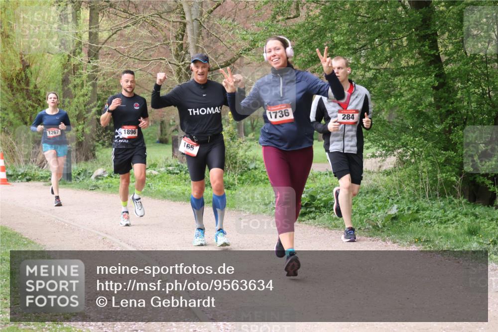 19.04.2026 - Hammer Lauf Lena Gebhardt http://msf.ph/oto/9563634 19.04.2026 10:11:39 Laufen 1267, 1896, 165, 1736, 284 meine-sportfotos.de