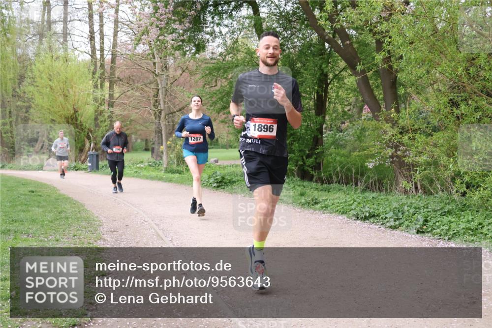 19.04.2026 - Hammer Lauf Lena Gebhardt http://msf.ph/oto/9563643 19.04.2026 10:11:43 Laufen 1267, 1896 meine-sportfotos.de