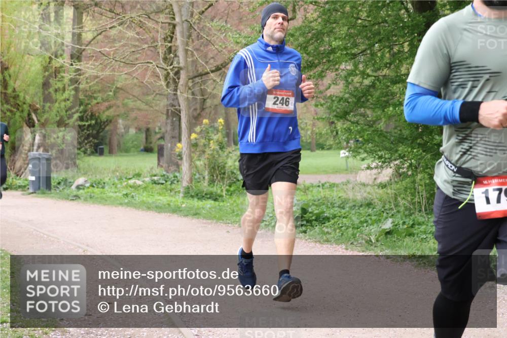 19.04.2026 - Hammer Lauf Lena Gebhardt http://msf.ph/oto/9563660 19.04.2026 10:11:56 Laufen 16, 246, 16, 179 meine-sportfotos.de