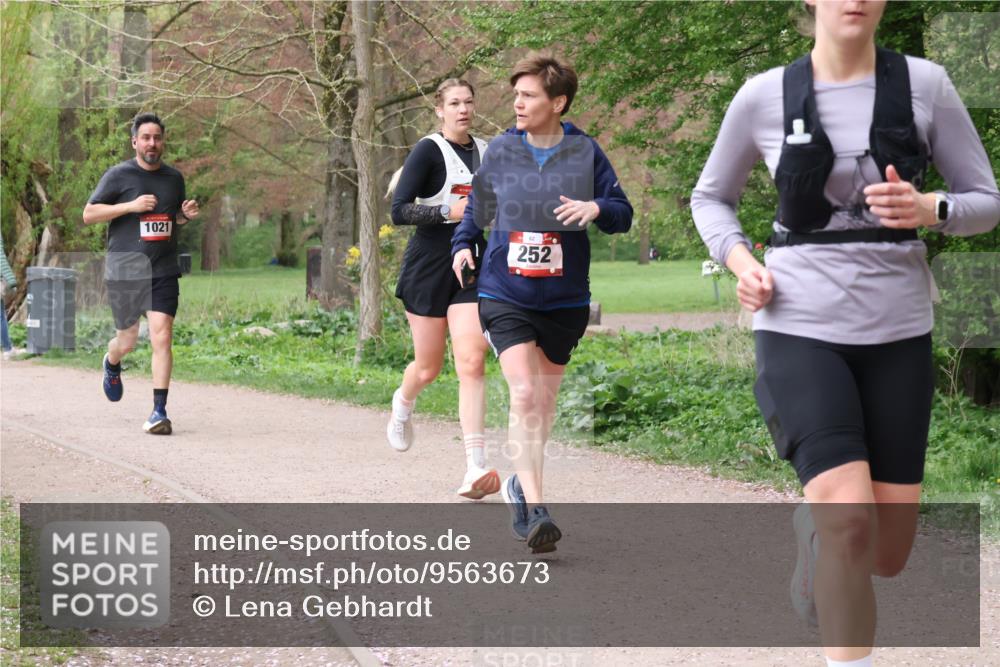 19.04.2026 - Hammer Lauf Lena Gebhardt http://msf.ph/oto/9563673 19.04.2026 10:12:06 Laufen 1021, 252 meine-sportfotos.de