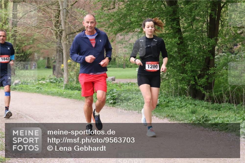 19.04.2026 - Hammer Lauf Lena Gebhardt http://msf.ph/oto/9563703 19.04.2026 10:12:29 Laufen 1842, 1200 meine-sportfotos.de