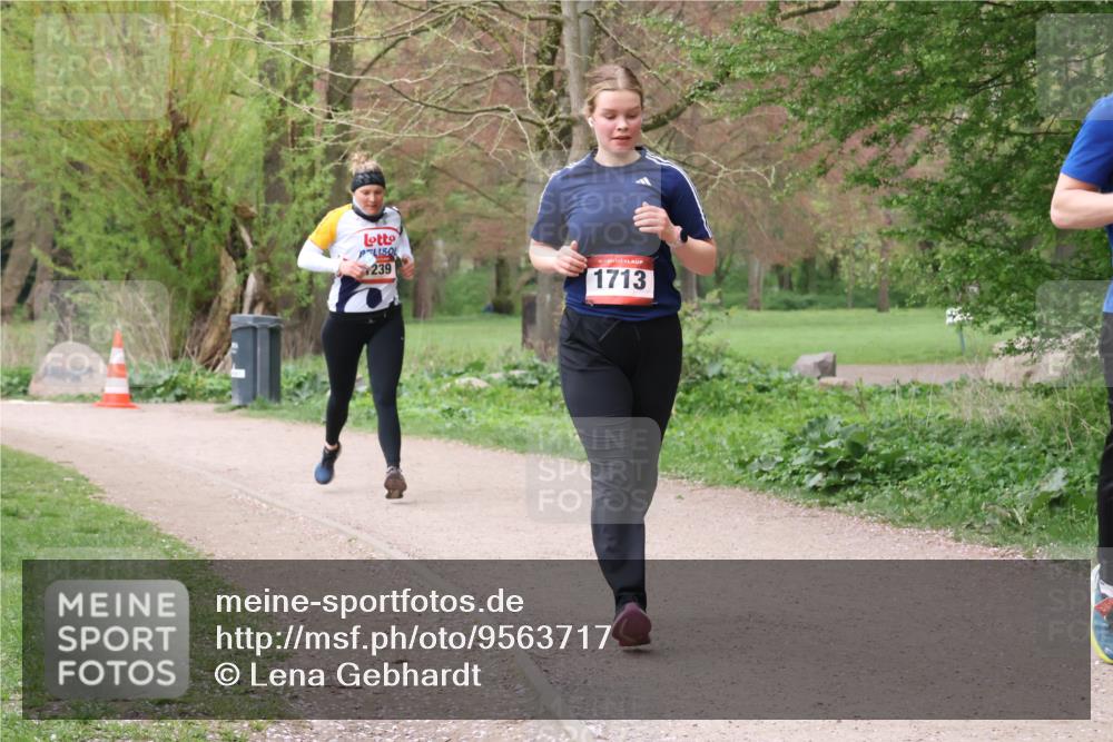 19.04.2026 - Hammer Lauf Lena Gebhardt http://msf.ph/oto/9563717 19.04.2026 10:12:34 Laufen 239, 16, 1713 meine-sportfotos.de
