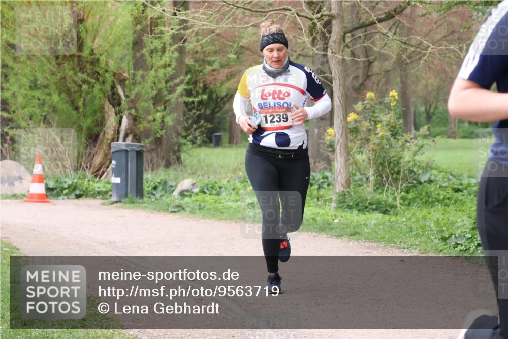 19.04.2026 - Hammer Lauf Lena Gebhardt http://msf.ph/oto/9563719 19.04.2026 10:12:35 Laufen 1239 meine-sportfotos.de
