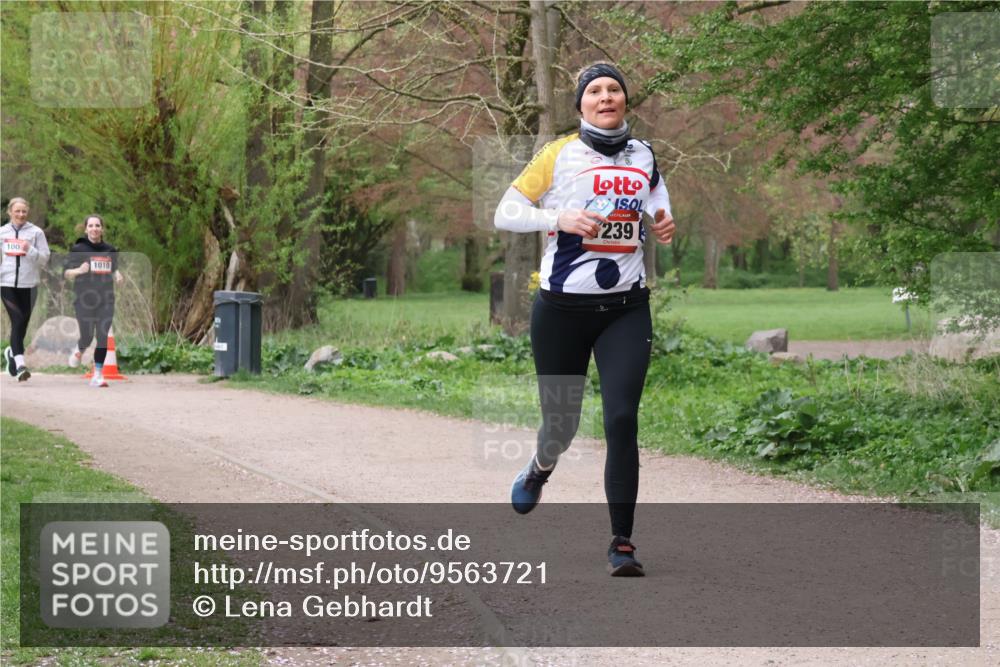 19.04.2026 - Hammer Lauf Lena Gebhardt http://msf.ph/oto/9563721 19.04.2026 10:12:36 Laufen 100, 1010, 239 meine-sportfotos.de