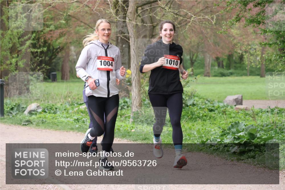 19.04.2026 - Hammer Lauf Lena Gebhardt http://msf.ph/oto/9563726 19.04.2026 10:12:41 Laufen 16, 1004, 16, 1010 meine-sportfotos.de
