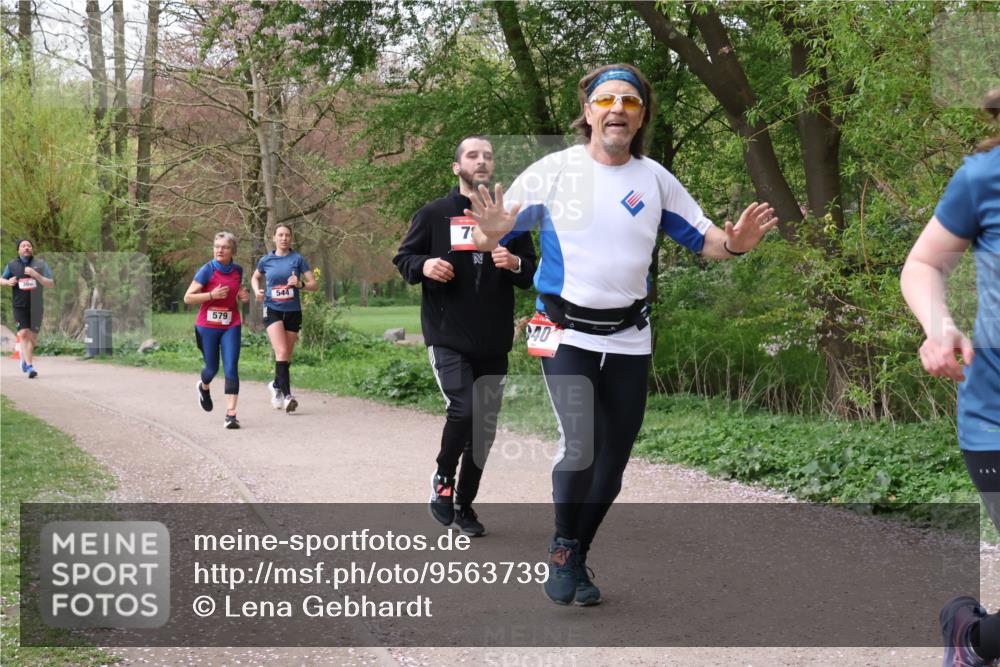 19.04.2026 - Hammer Lauf Lena Gebhardt http://msf.ph/oto/9563739 19.04.2026 10:12:48 Laufen 579, 544, 78, 40 meine-sportfotos.de