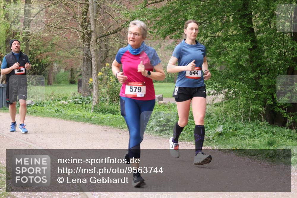 19.04.2026 - Hammer Lauf Lena Gebhardt http://msf.ph/oto/9563744 19.04.2026 10:12:49 Laufen 360, 579, 544 meine-sportfotos.de