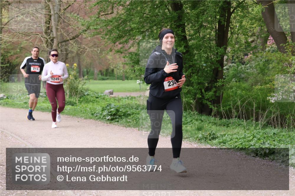 19.04.2026 - Hammer Lauf Lena Gebhardt http://msf.ph/oto/9563774 19.04.2026 10:13:07 Laufen 215, 1249, 16, 234 meine-sportfotos.de