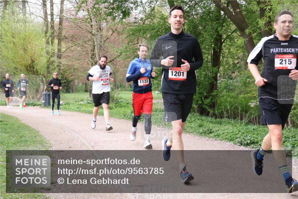19.04.2026 - Hammer Lauf Lena Gebhardt http://msf.ph/oto/9563785 19.04.2026 10:13:11 Laufen 613, 551, 1133, 16, 1201, 16, 215, 120 meine-sportfotos.de