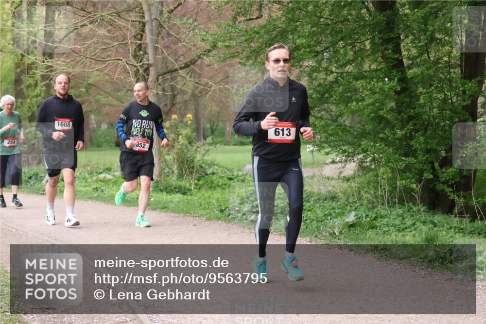 19.04.2026 - Hammer Lauf Lena Gebhardt http://msf.ph/oto/9563795 19.04.2026 10:13:15 Laufen 254, 1608, 16, 2024, 613, 352 meine-sportfotos.de