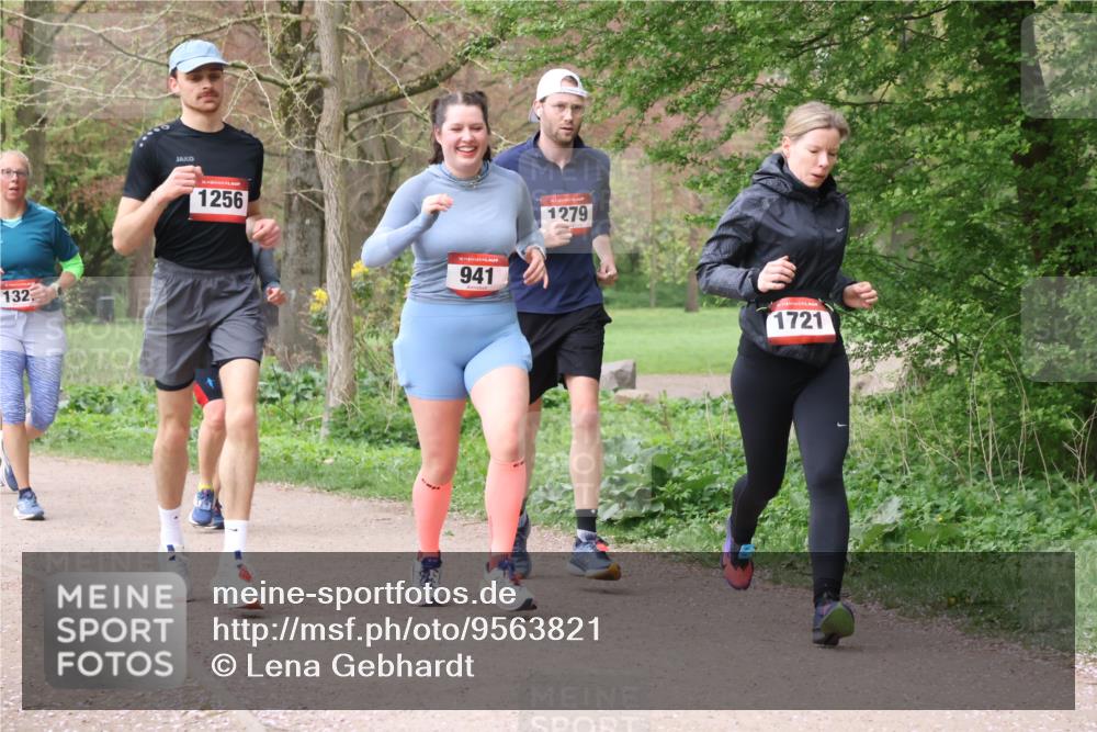 19.04.2026 - Hammer Lauf Lena Gebhardt http://msf.ph/oto/9563821 19.04.2026 10:13:23 Laufen 132, 16, 1256, 941, 1279, 1721 meine-sportfotos.de