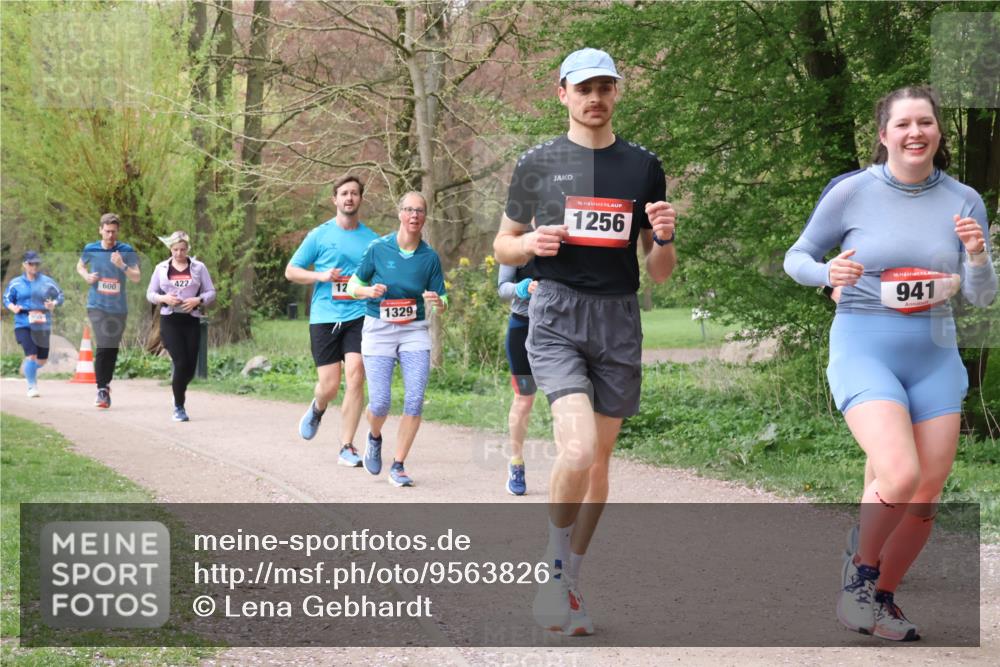 19.04.2026 - Hammer Lauf Lena Gebhardt http://msf.ph/oto/9563826 19.04.2026 10:13:25 Laufen 600, 422, 12, 1329, 16, 1256, 16, 941 meine-sportfotos.de
