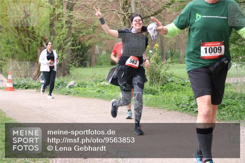 19.04.2026 - Hammer Lauf Lena Gebhardt http://msf.ph/oto/9563853 19.04.2026 10:13:35 Laufen 828, 563, 1009 meine-sportfotos.de